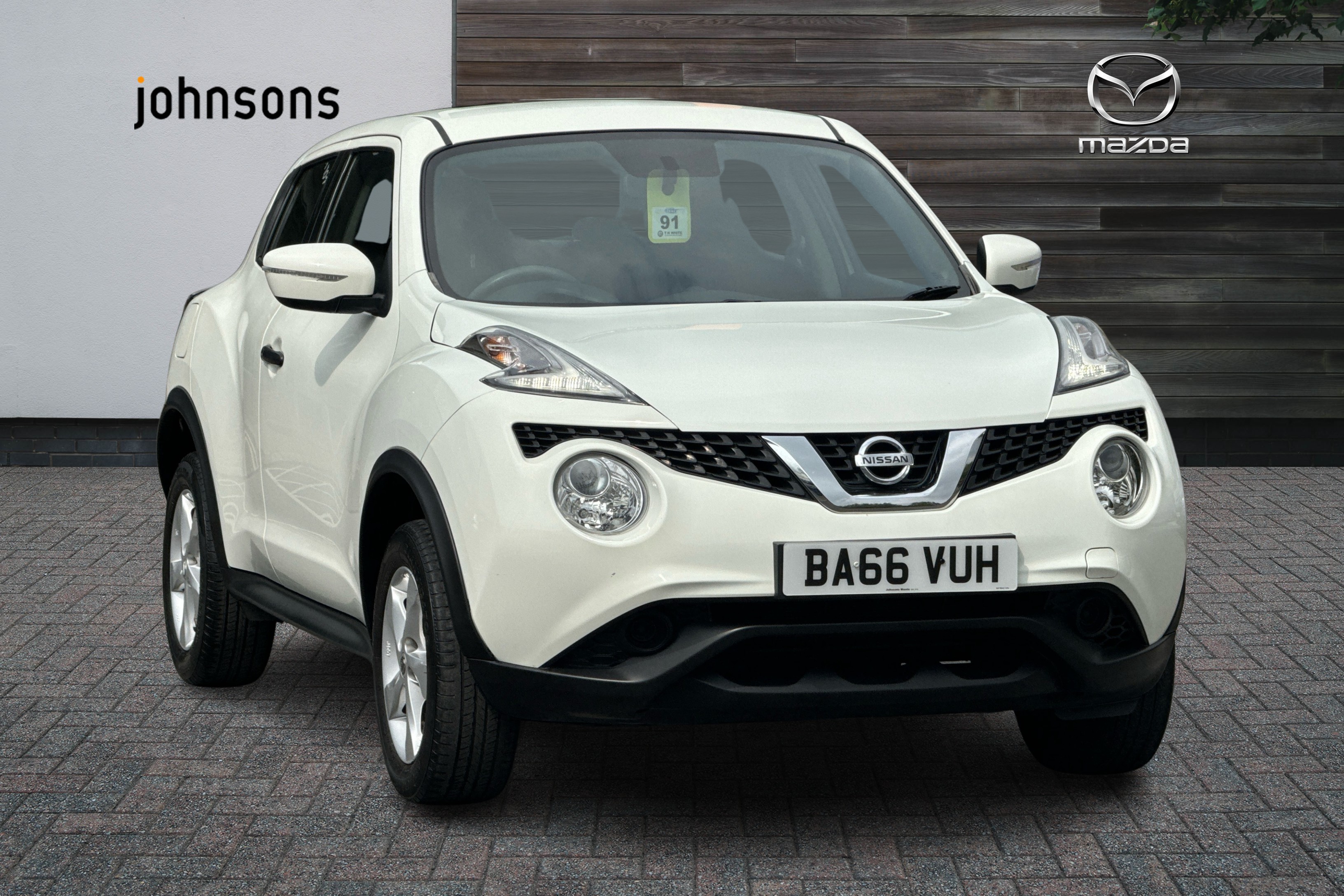 Main listing image - Nissan Juke
