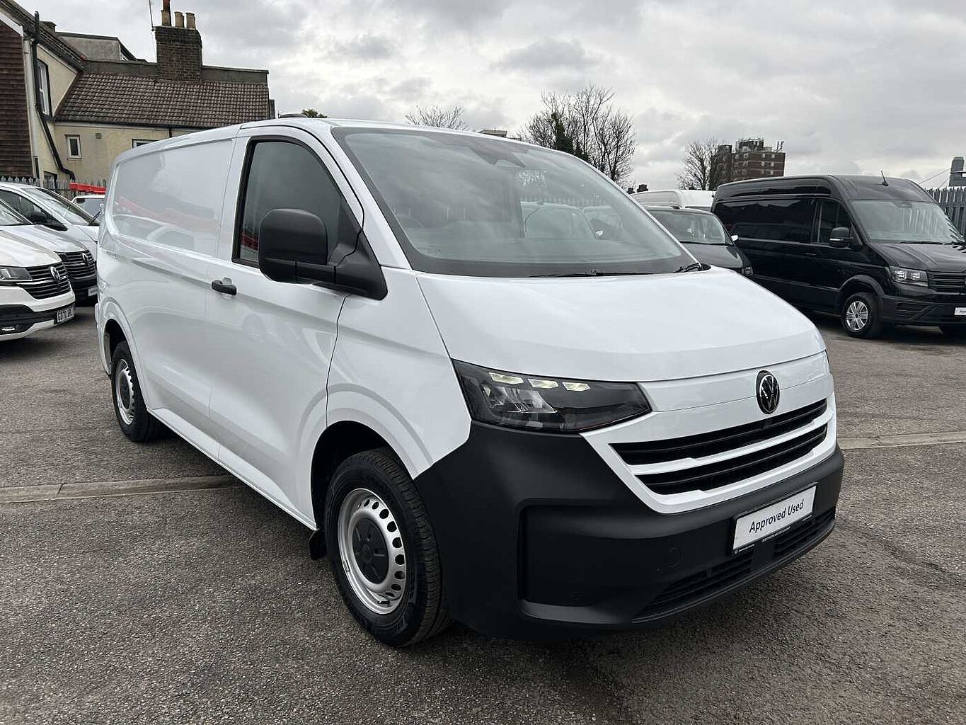Main listing image - Volkswagen Transporter