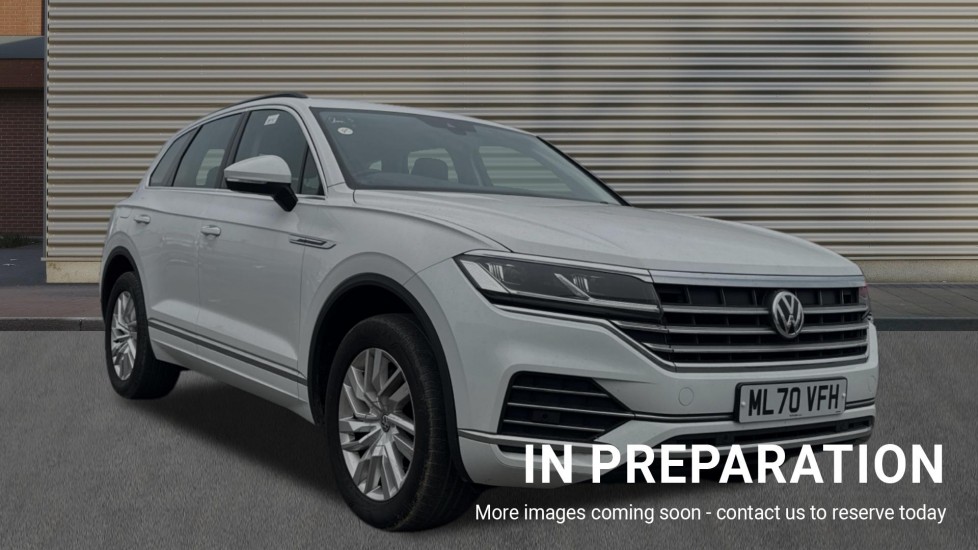 Main listing image - Volkswagen Touareg