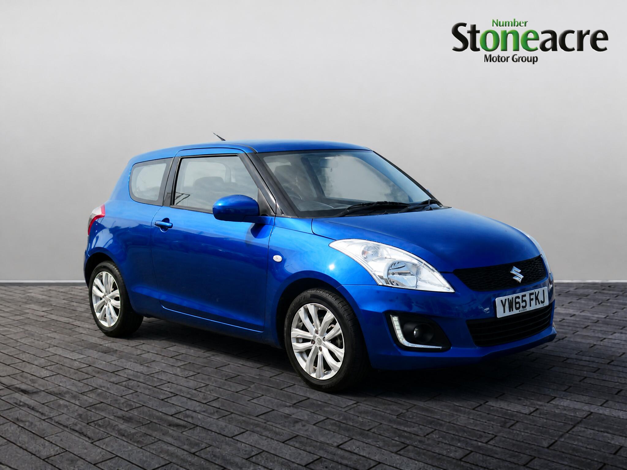 Main listing image - Suzuki Swift