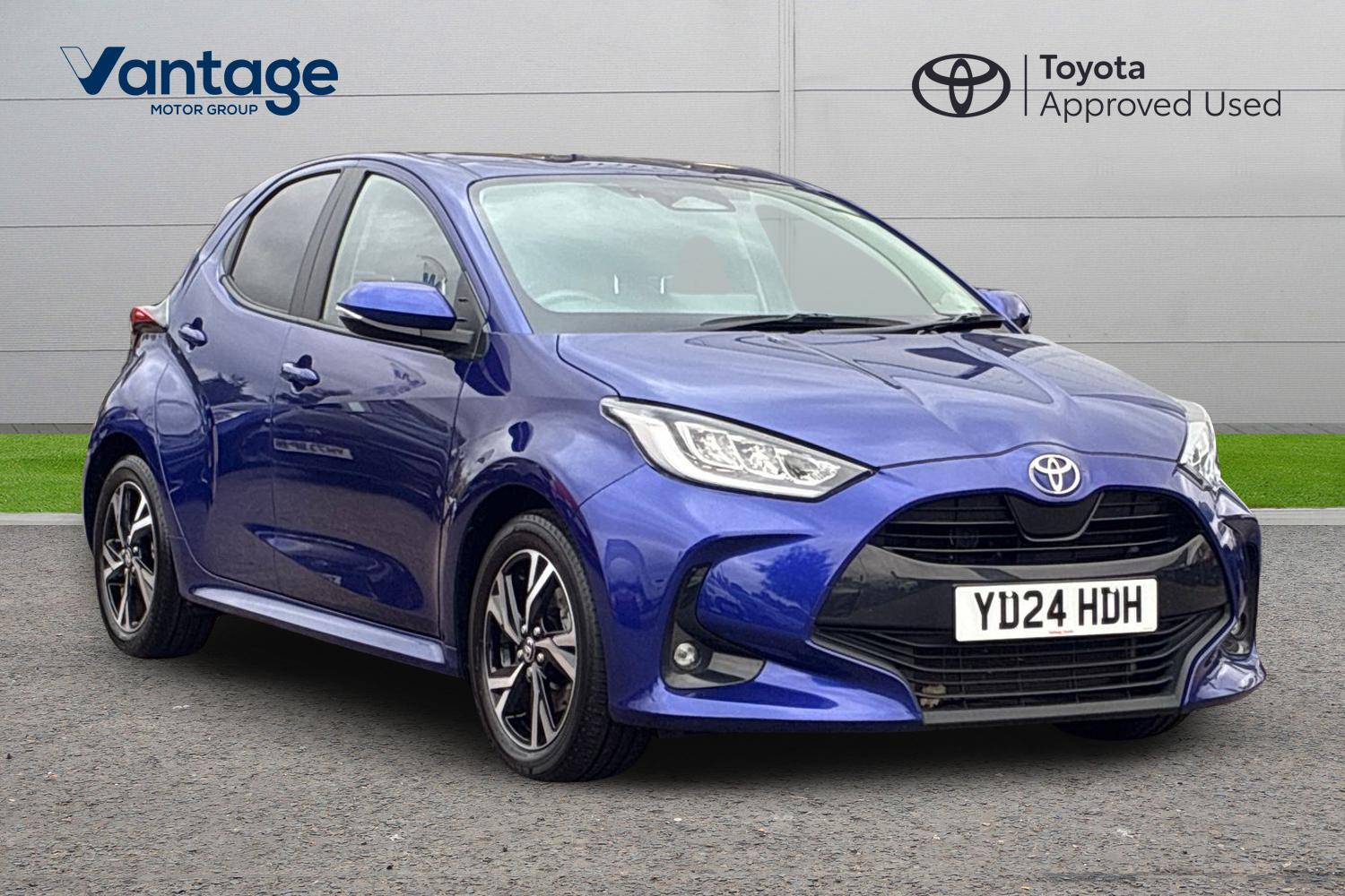 Main listing image - Toyota Yaris