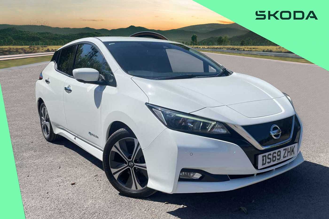 Main listing image - Nissan Leaf