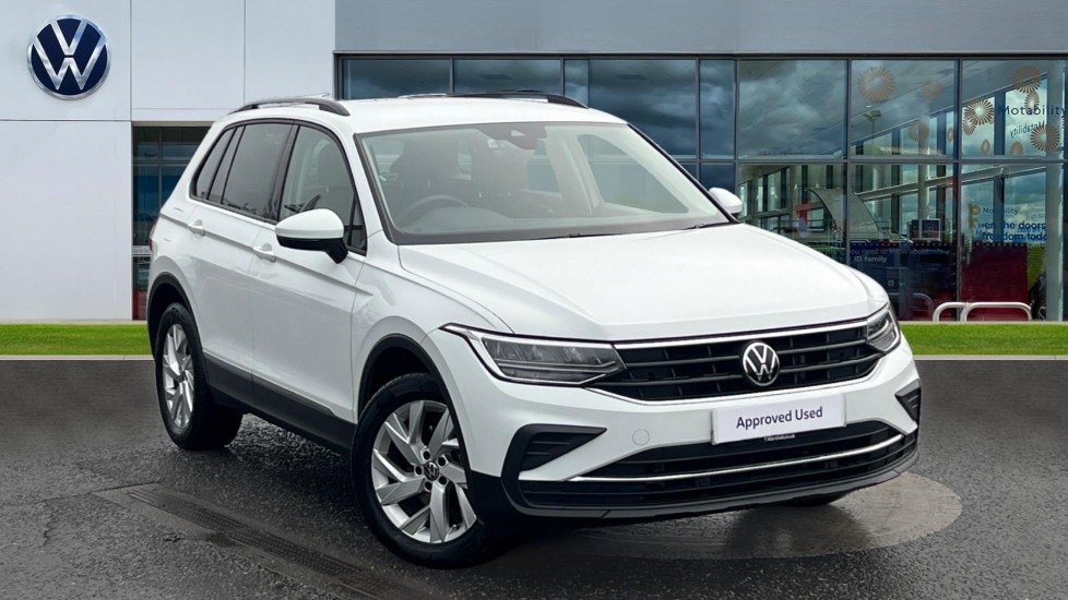 Main listing image - Volkswagen Tiguan