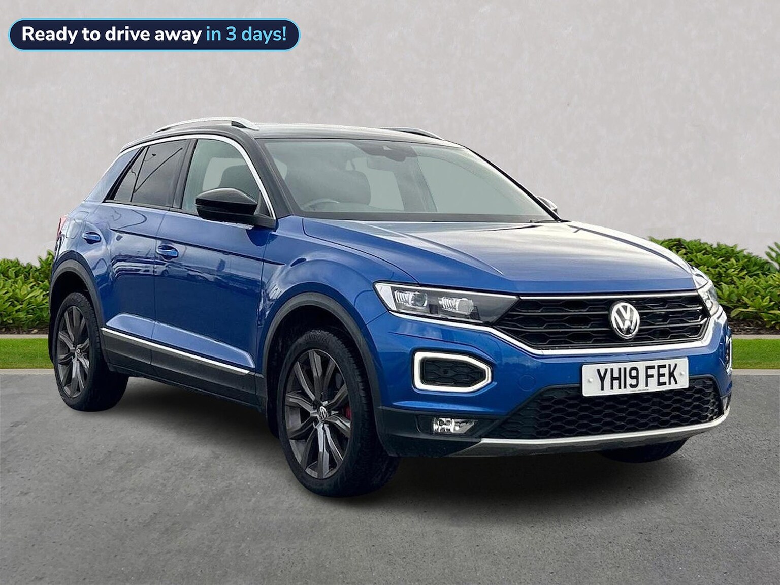 Main listing image - Volkswagen T-Roc