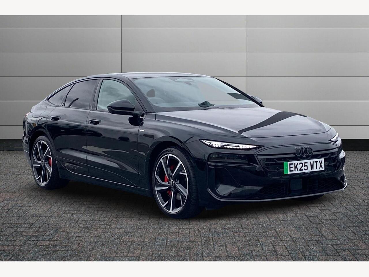Main listing image - Audi A6