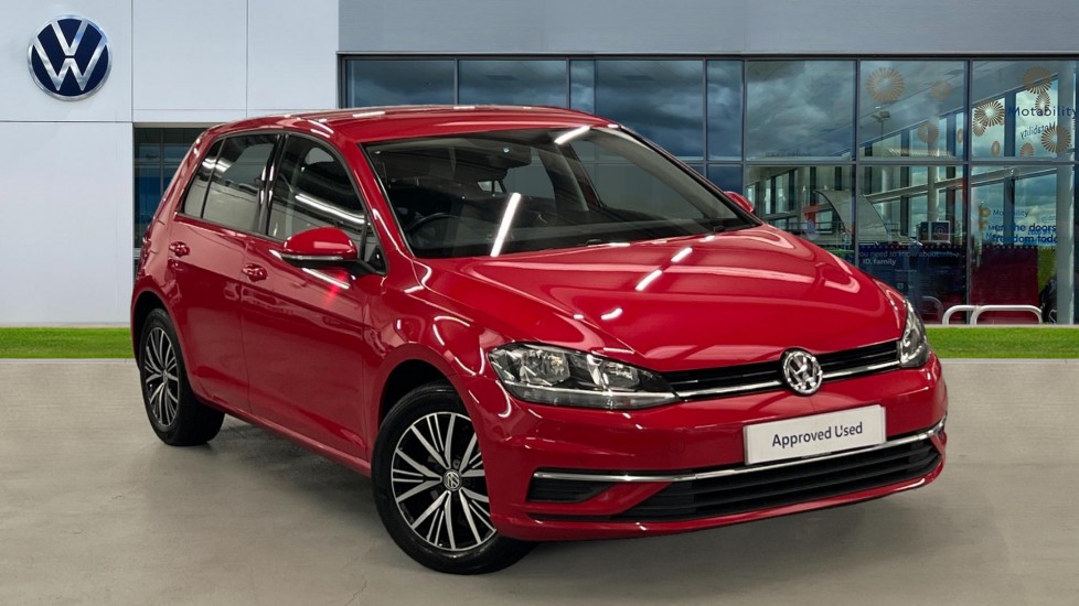 Main listing image - Volkswagen Golf