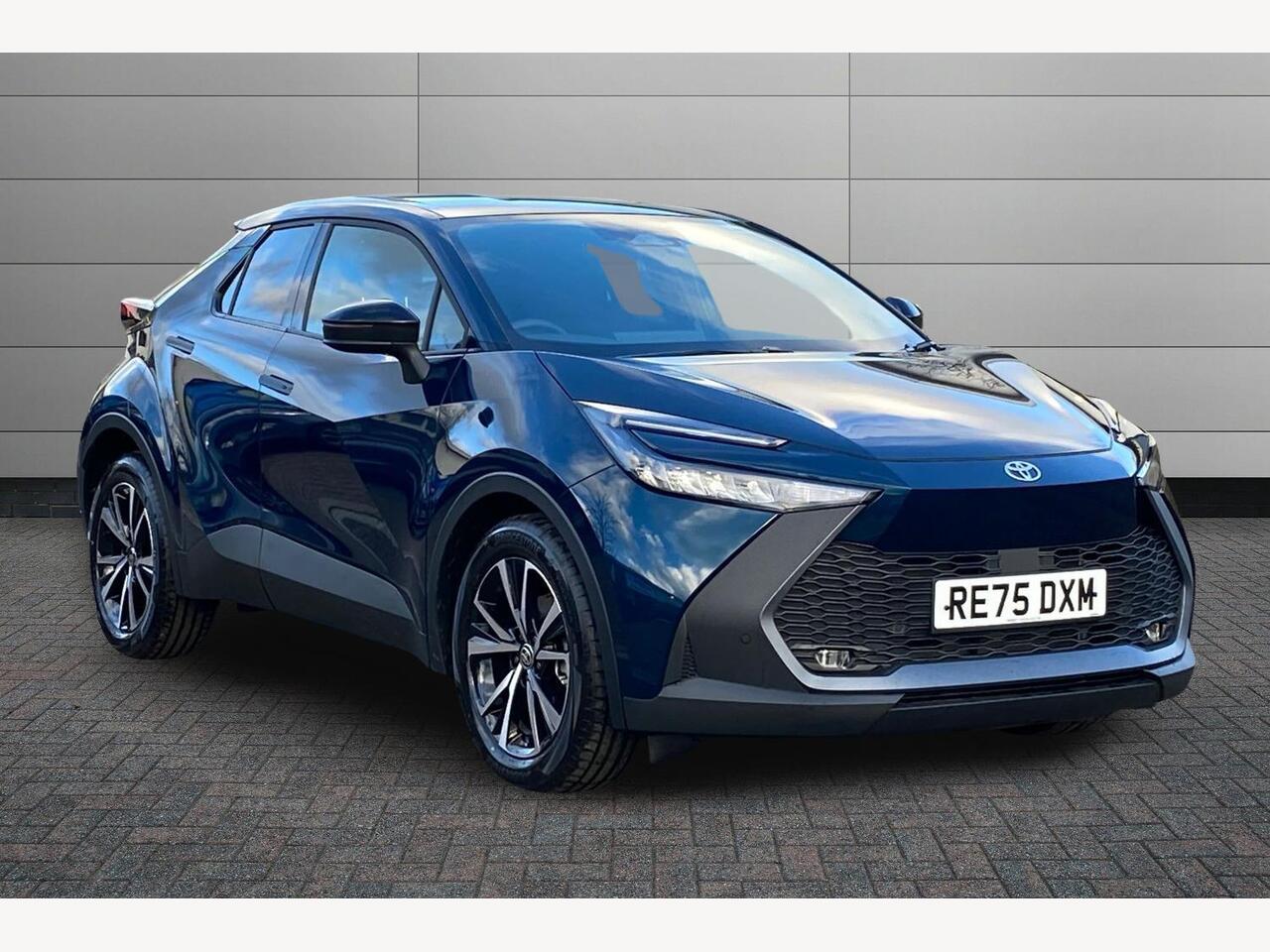 Main listing image - Toyota C-HR