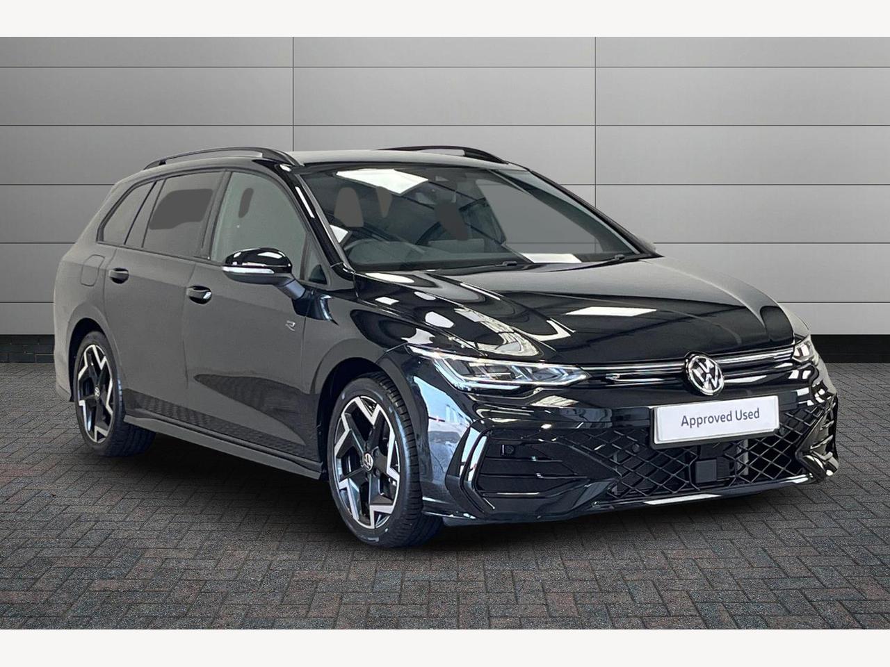 Main listing image - Volkswagen Golf Estate