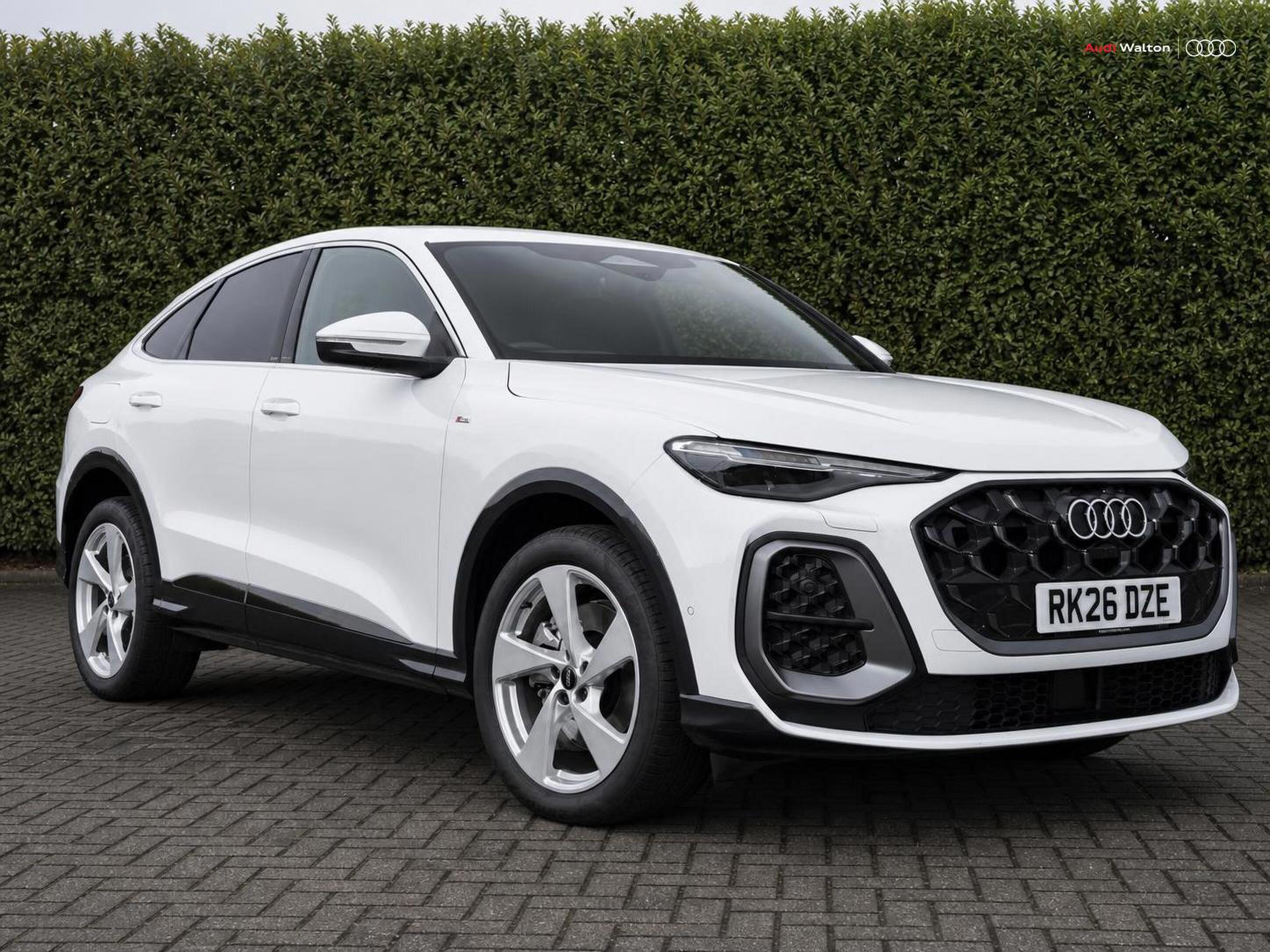 Main listing image - Audi Q5