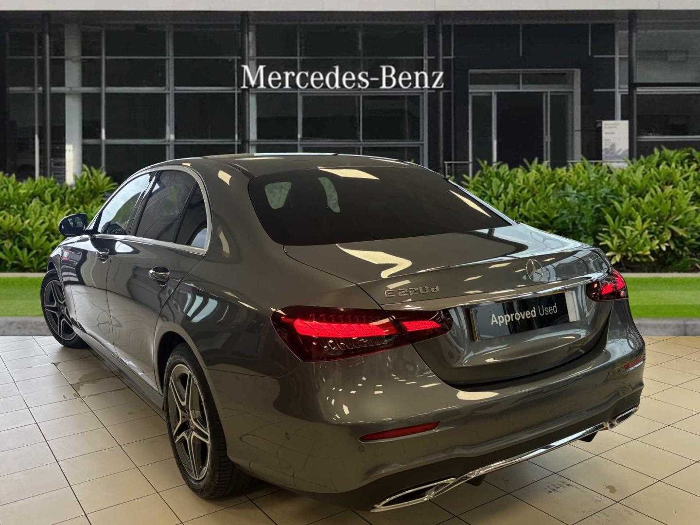 Main listing image - Mercedes-Benz E-Class