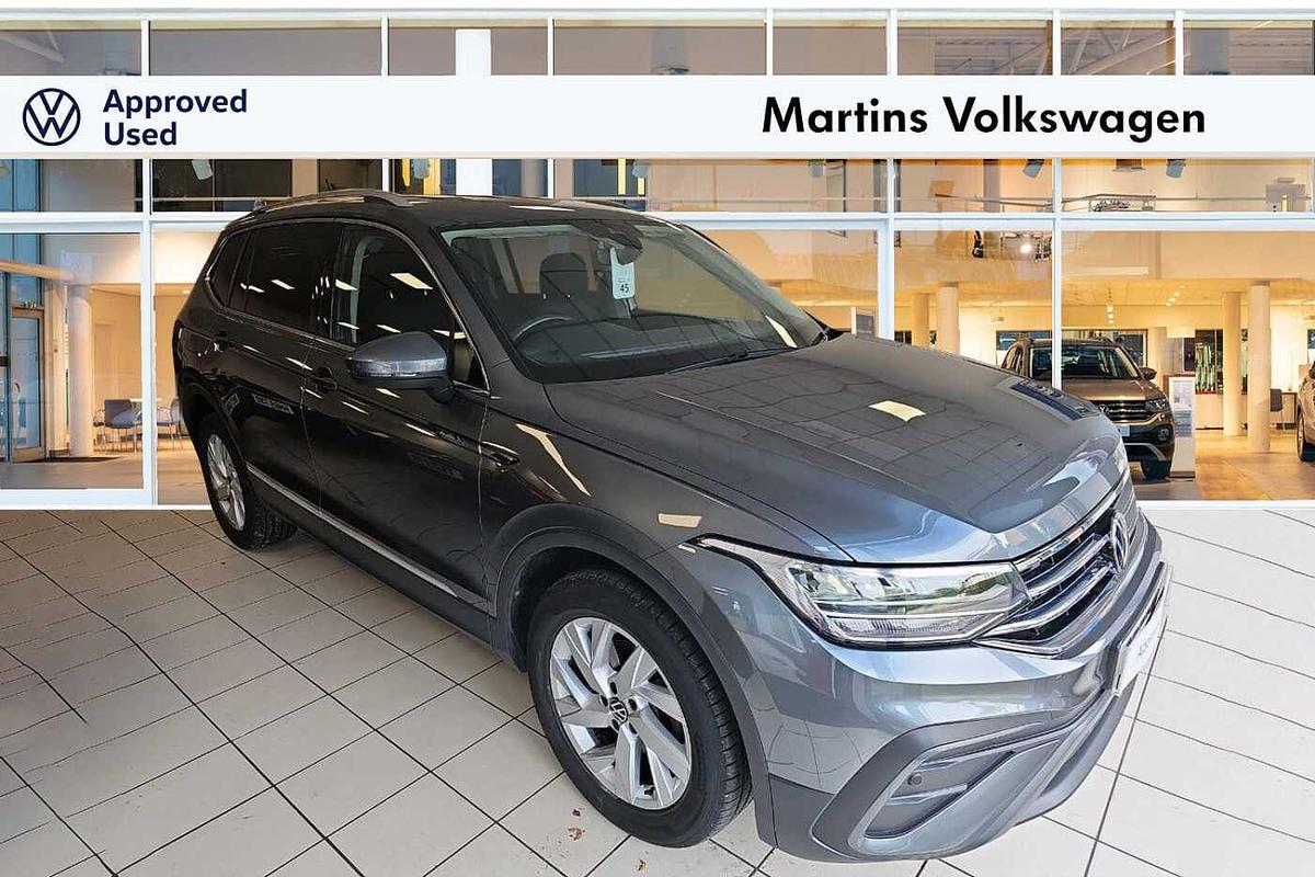 Main listing image - Volkswagen Tiguan Allspace