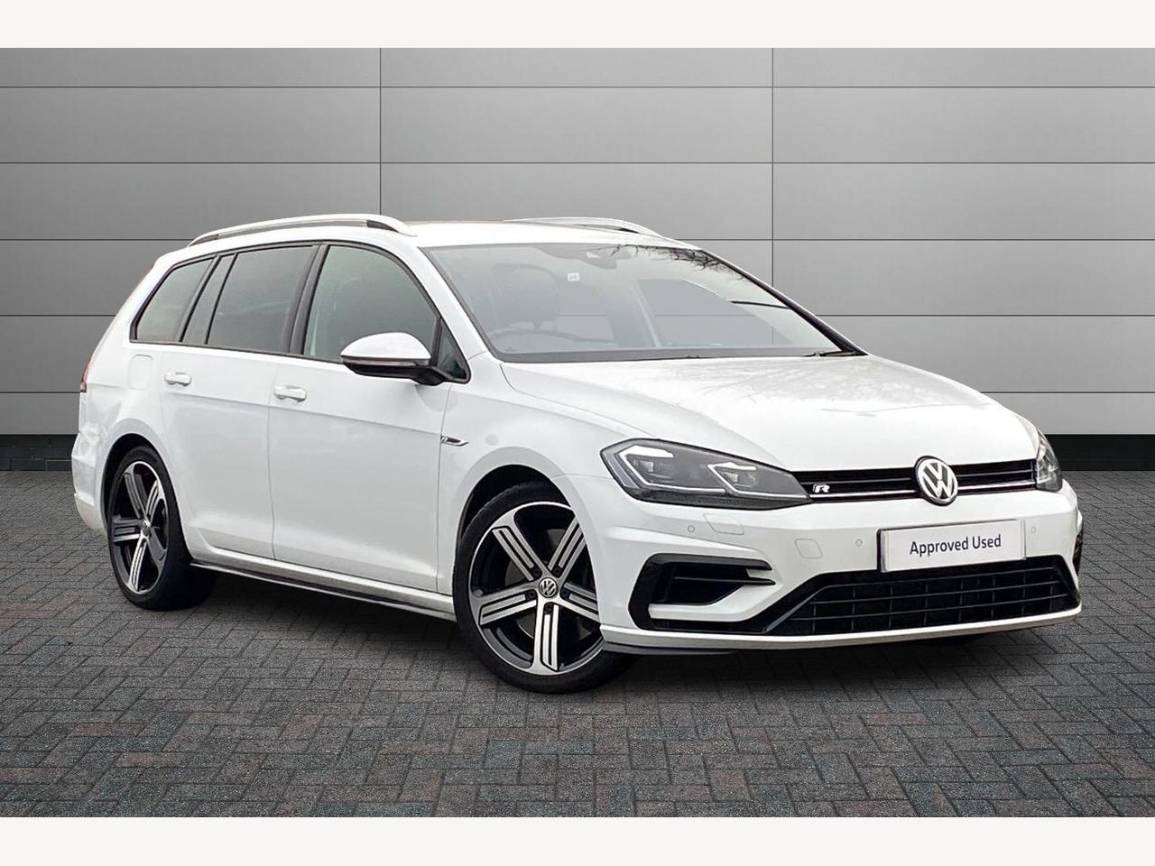 Main listing image - Volkswagen Golf Estate