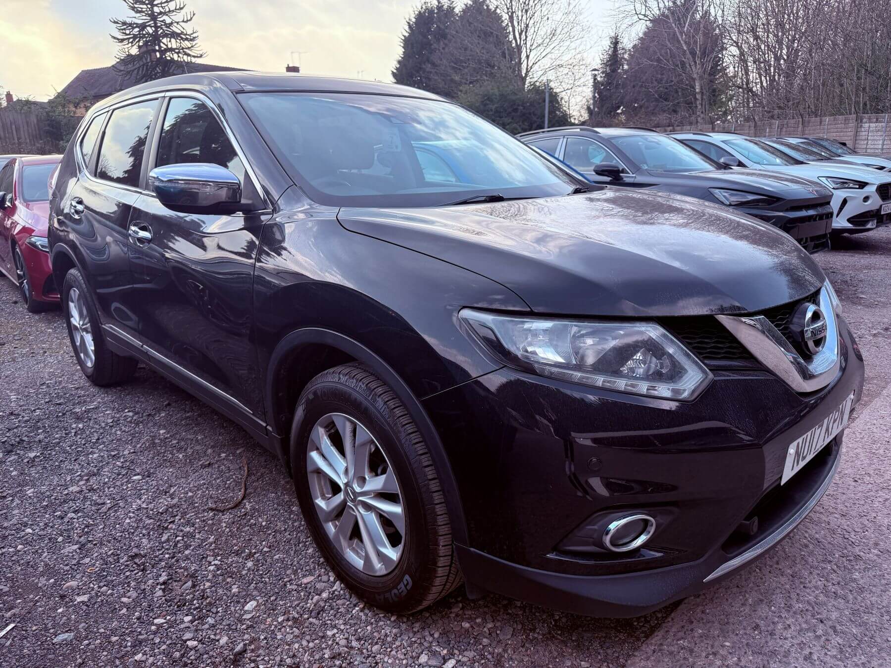 Main listing image - Nissan X-Trail