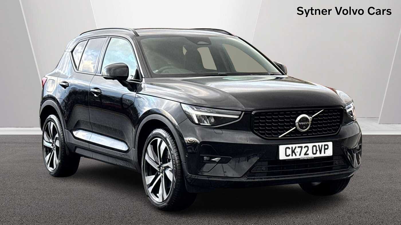 Main listing image - Volvo XC40