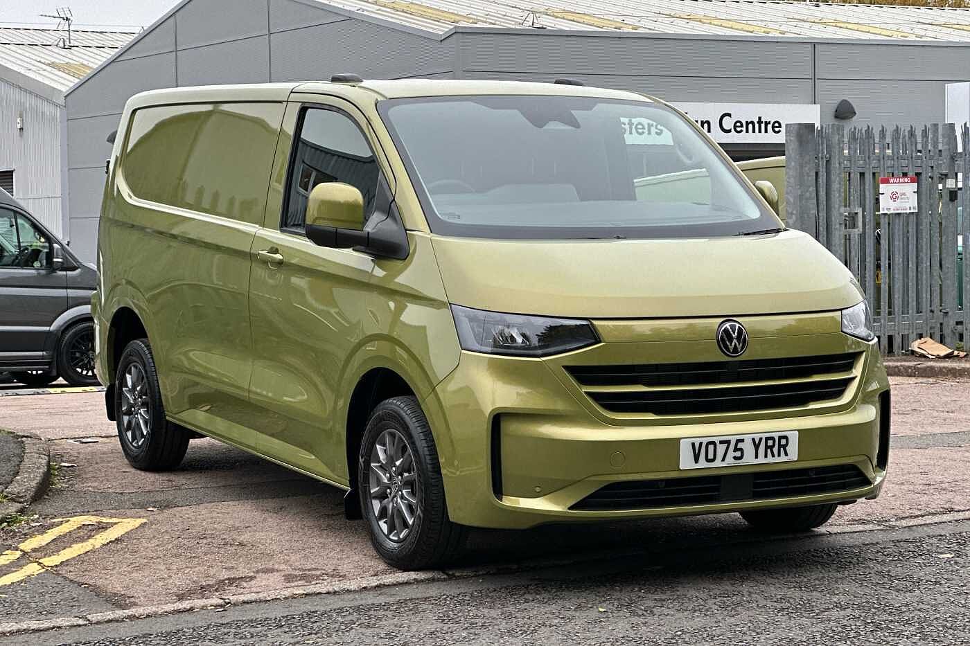 Main listing image - Volkswagen Transporter