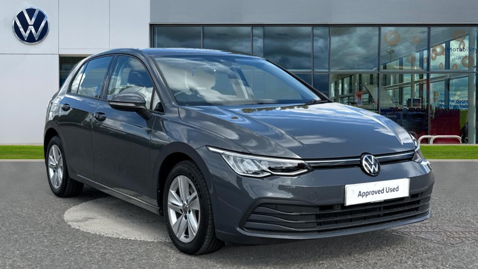 Main listing image - Volkswagen Golf