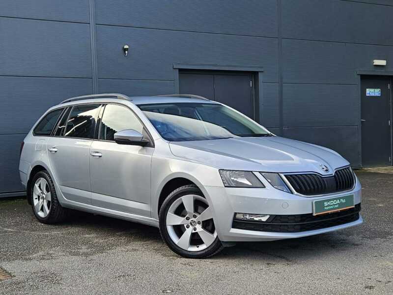 Main listing image - Skoda Octavia Estate