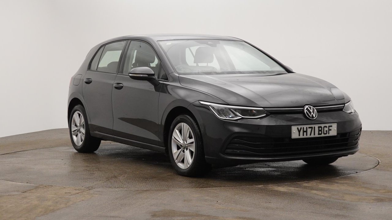 Main listing image - Volkswagen Golf