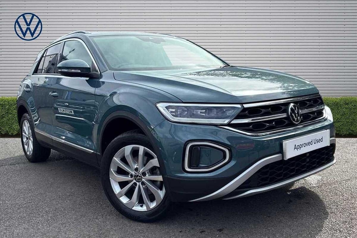 Main listing image - Volkswagen T-Roc