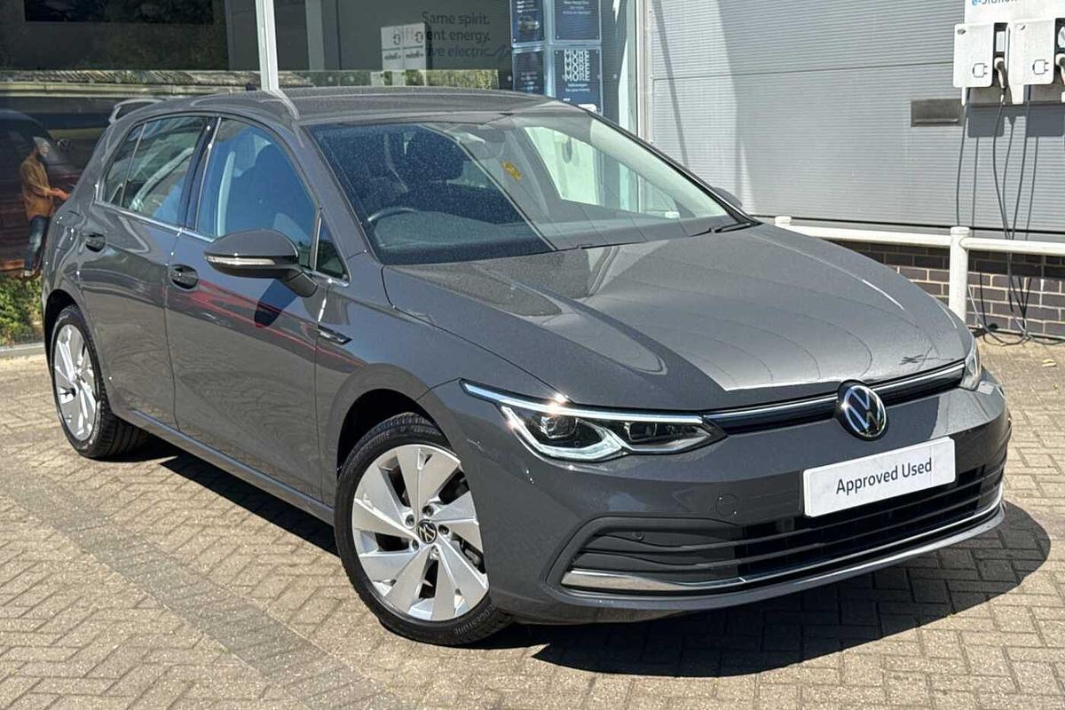Main listing image - Volkswagen Golf