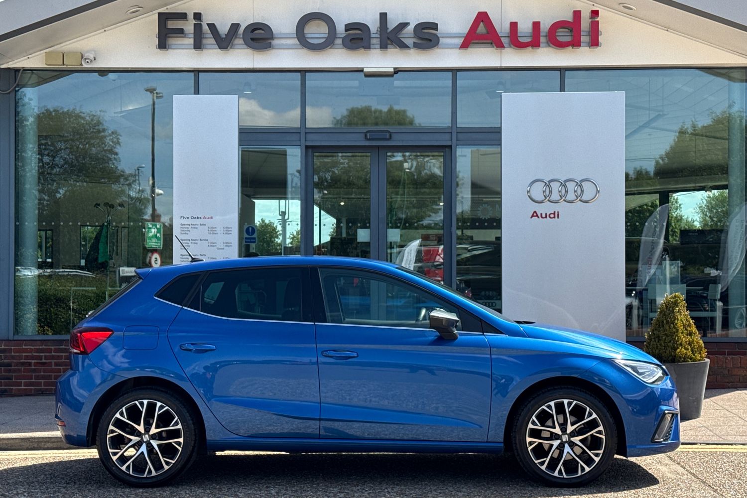 Main listing image - SEAT Ibiza