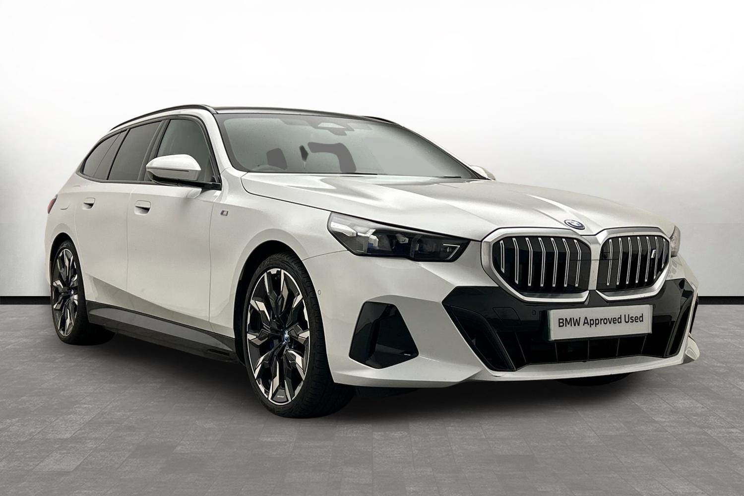 Main listing image - BMW i5