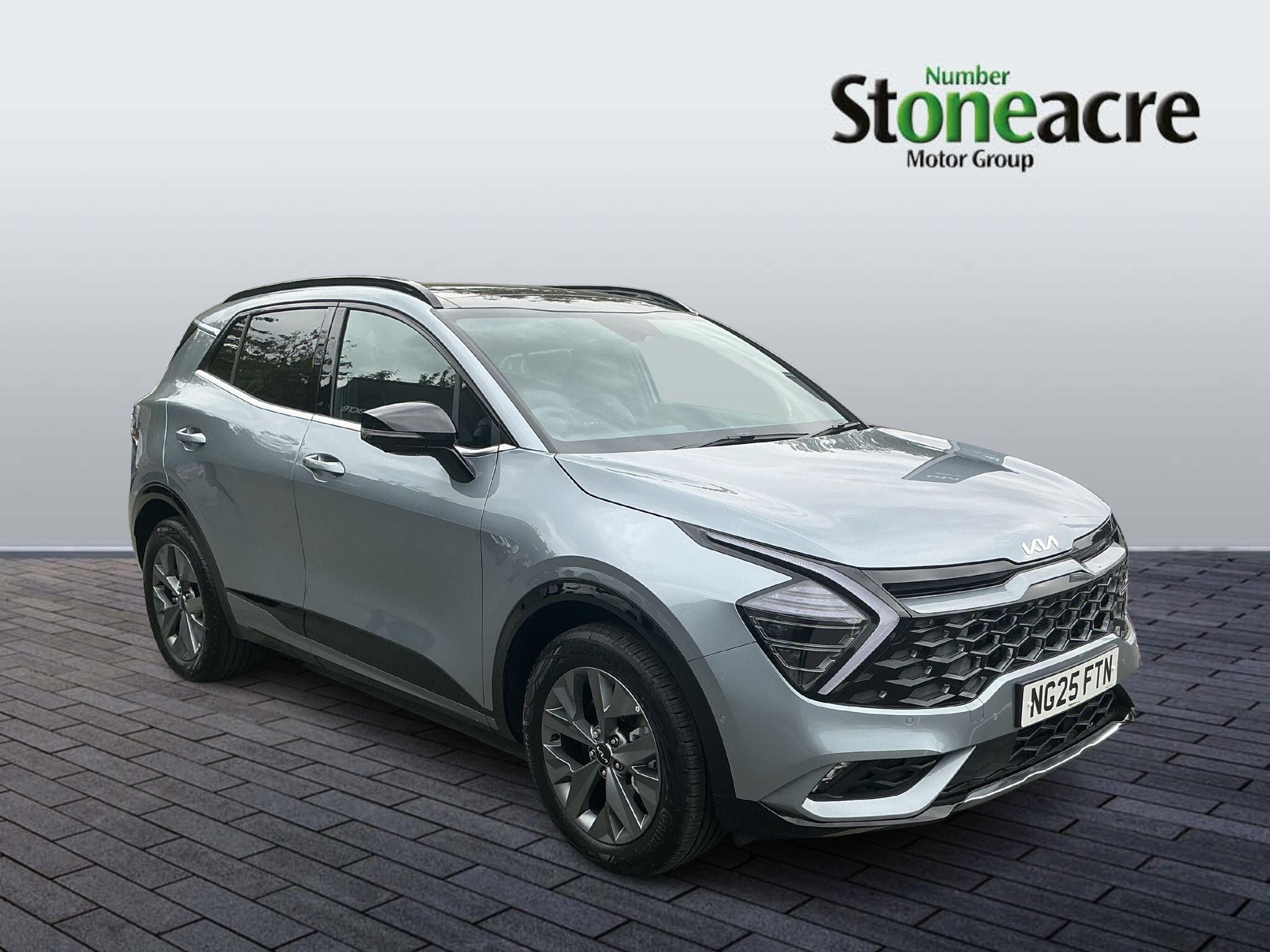Main listing image - Kia Sportage