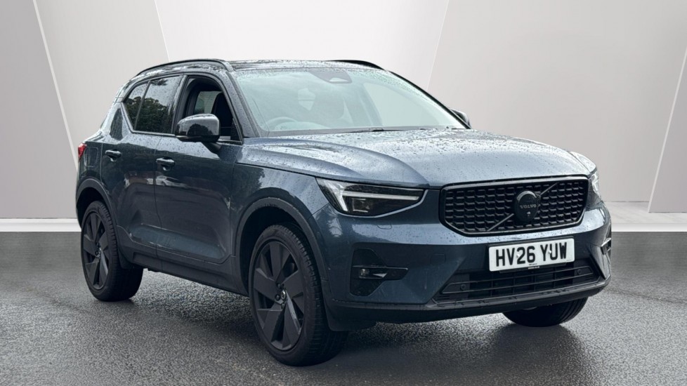 Main listing image - Volvo XC40