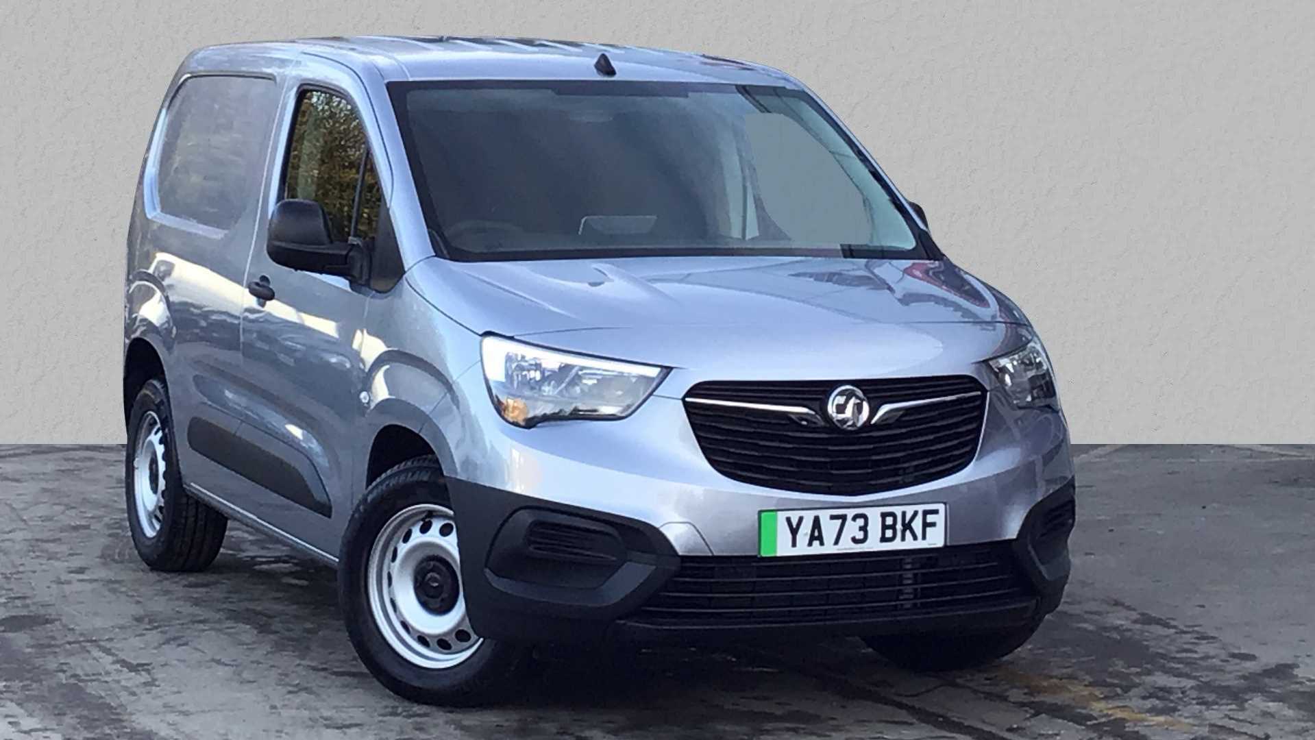 Main listing image - Vauxhall Combo Cargo-e