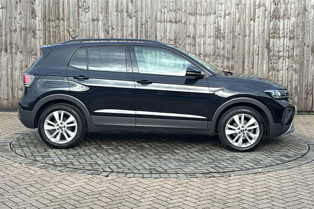 Main listing image - Volkswagen T-Cross