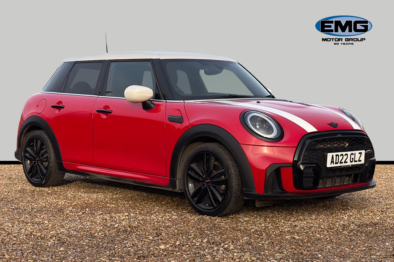 Main listing image - MINI Hatchback 5dr