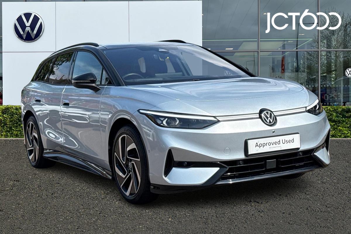Main listing image - Volkswagen ID.7