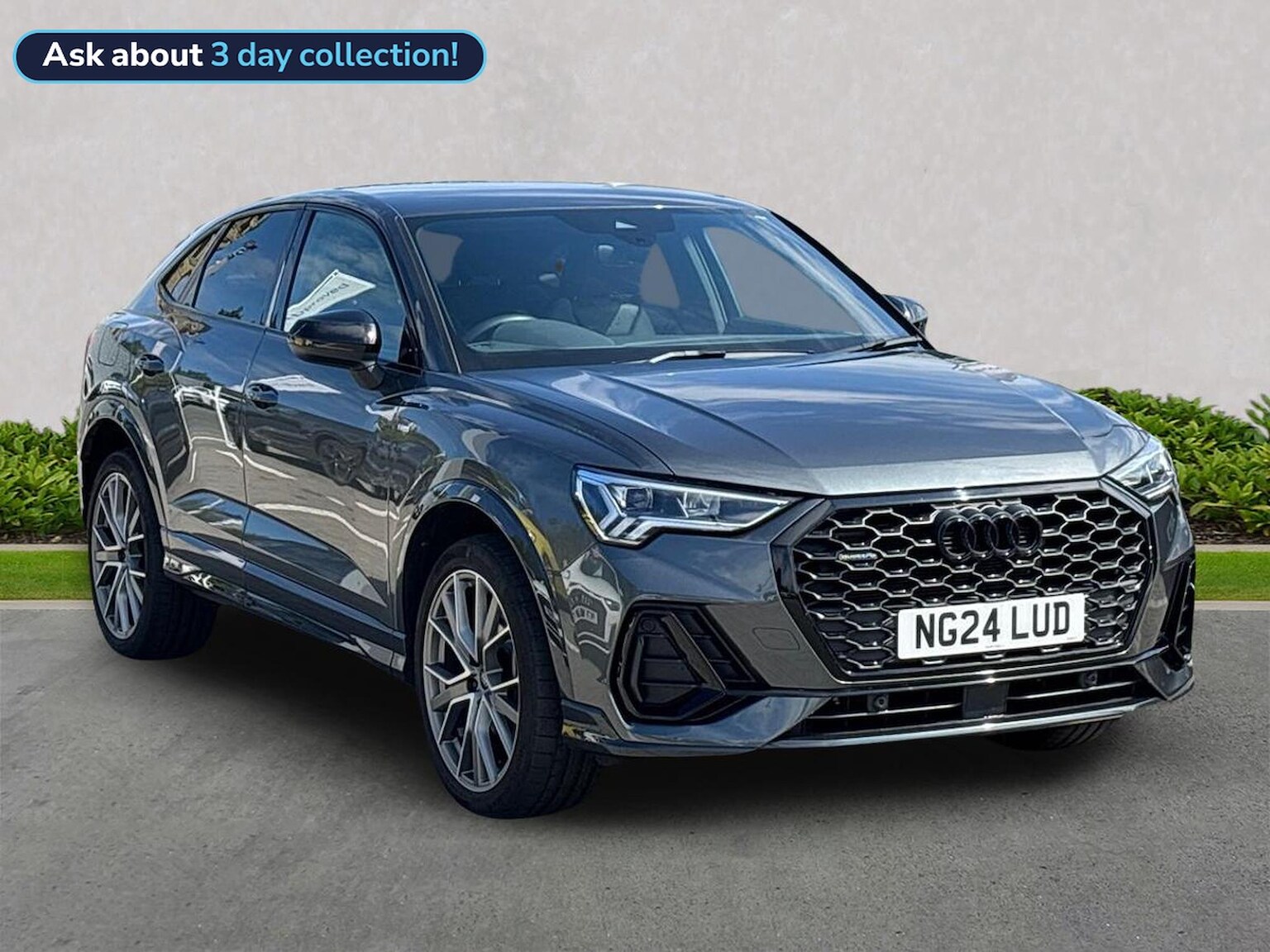 Main listing image - Audi Q3