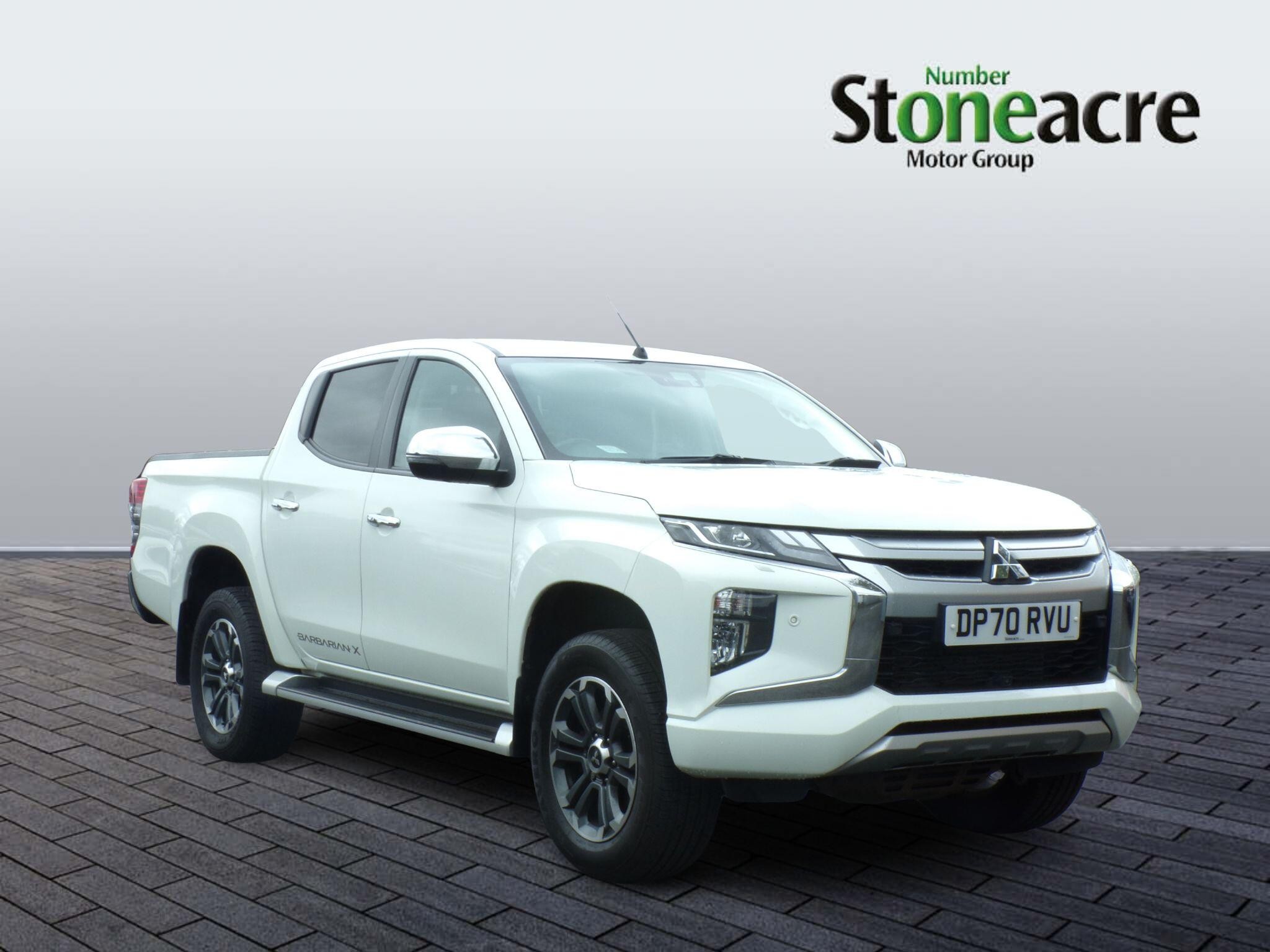 Main listing image - Mitsubishi L200