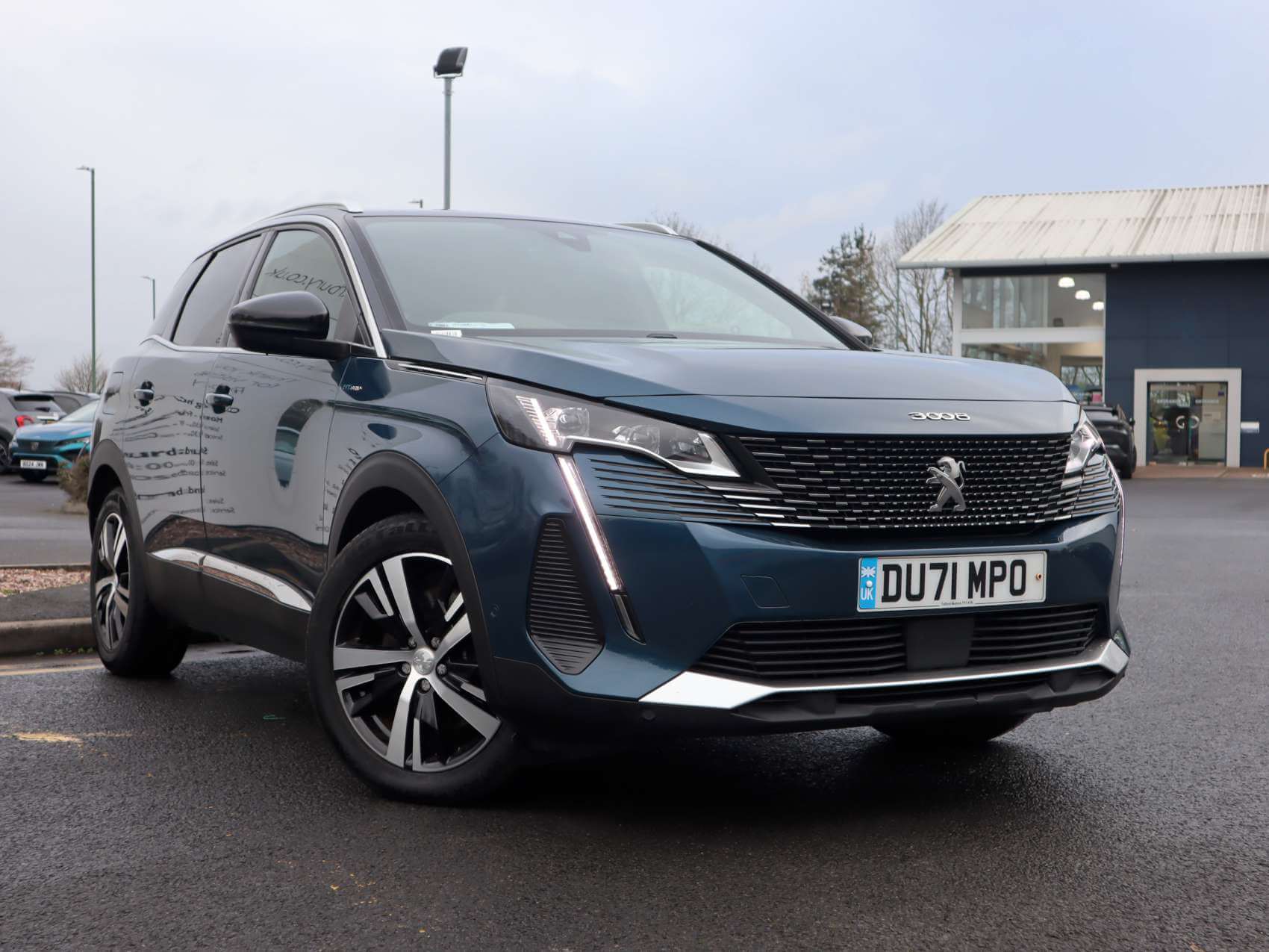 Main listing image - Peugeot 3008