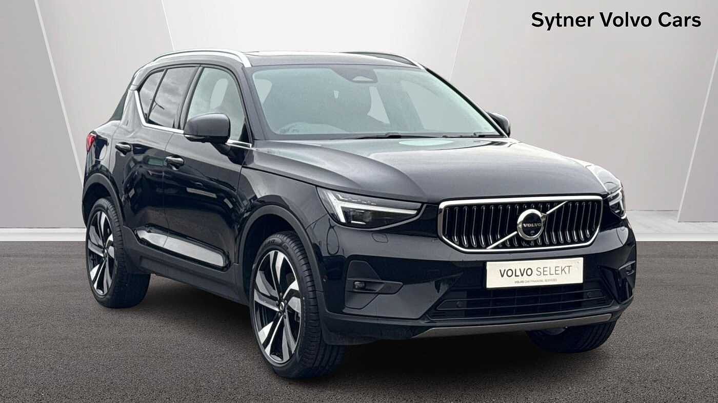 Main listing image - Volvo XC40