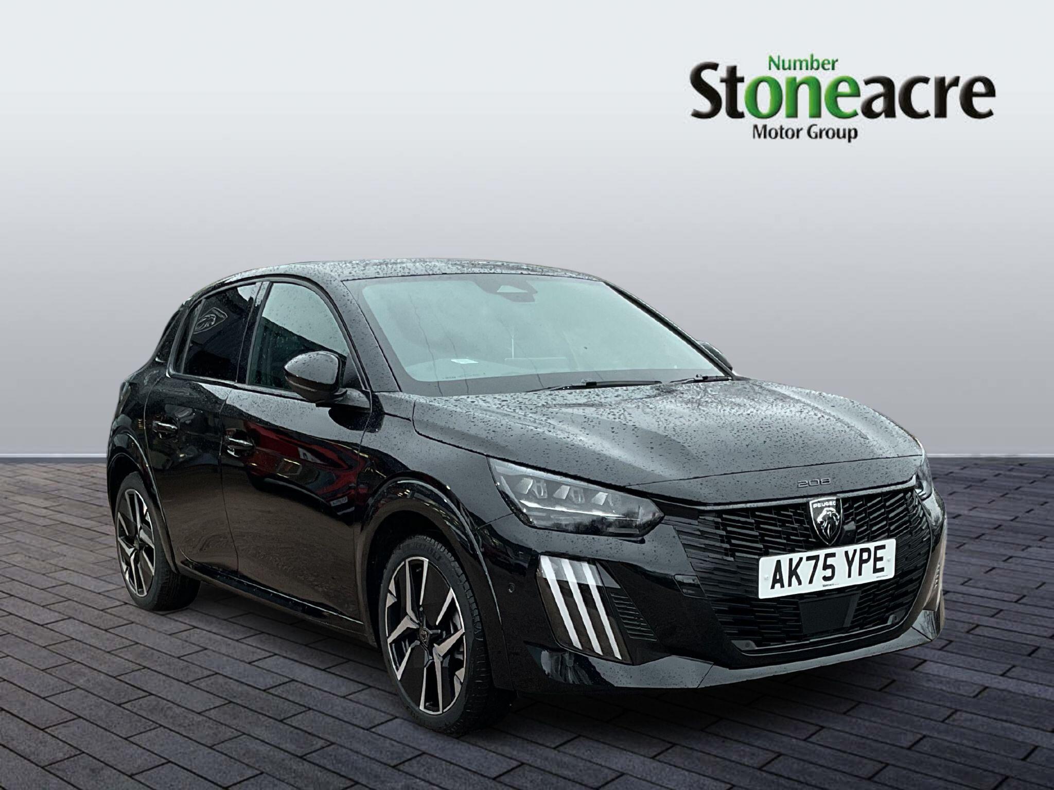 Main listing image - Peugeot 208