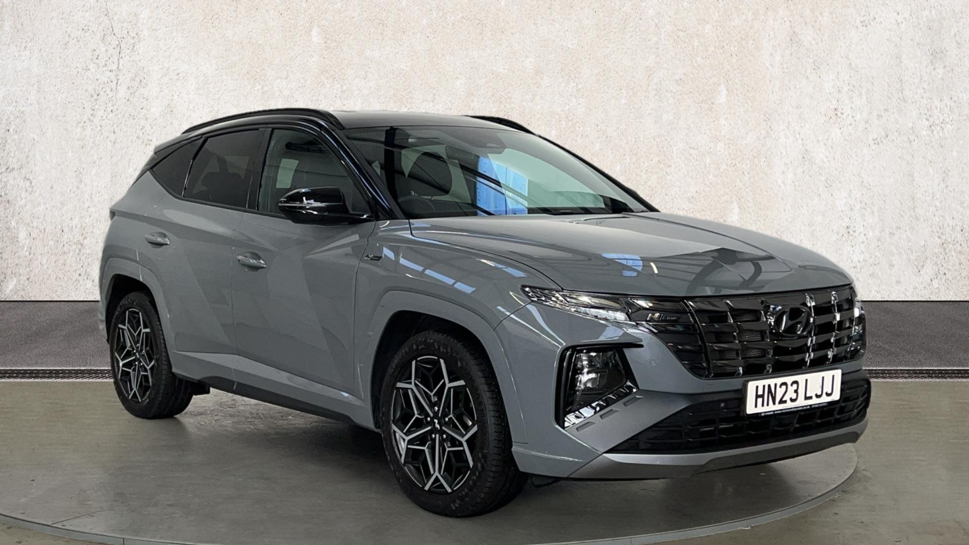 Main listing image - Hyundai Tucson