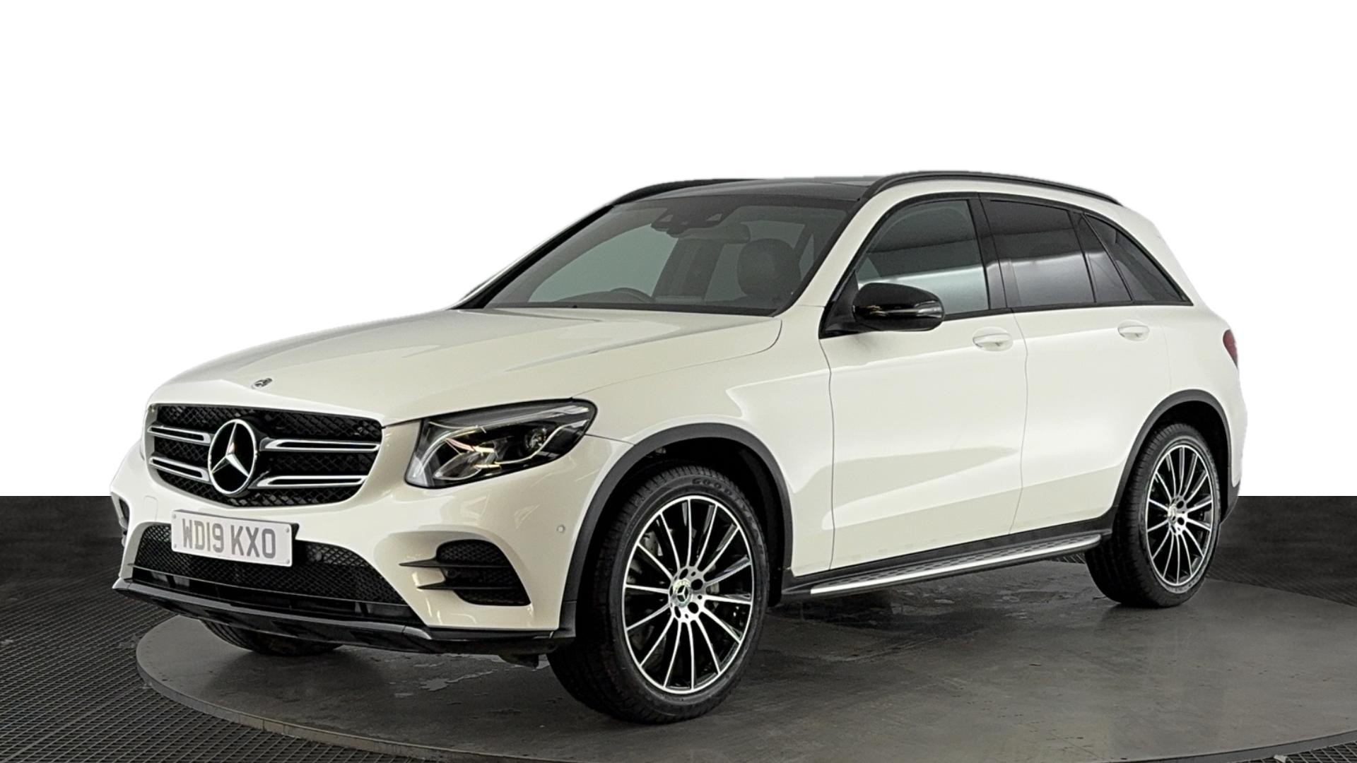 Main listing image - Mercedes-Benz GLC