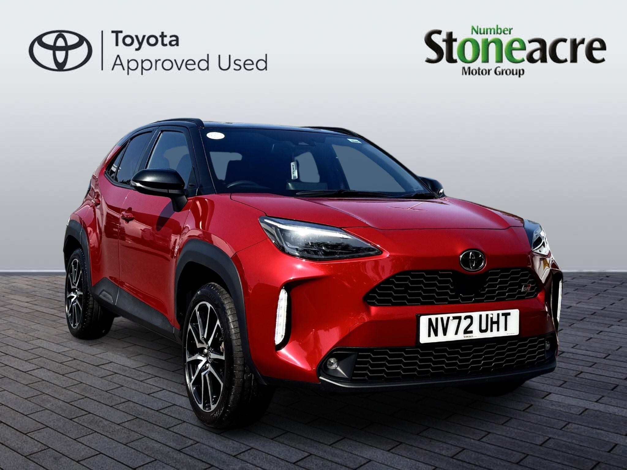 Main listing image - Toyota Yaris Cross