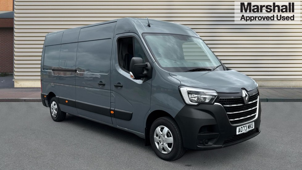 Main listing image - Renault Master