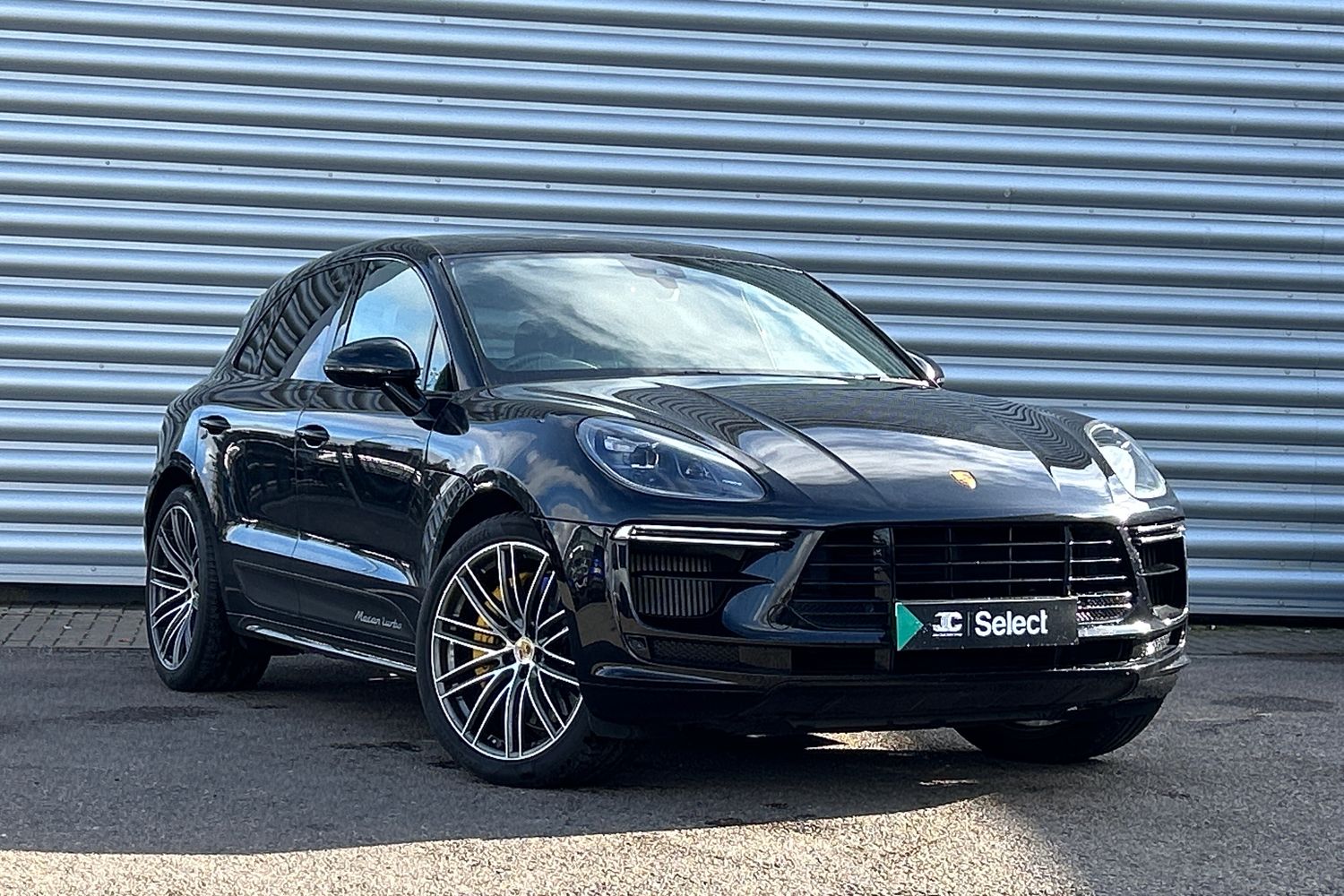 Main listing image - Porsche Macan