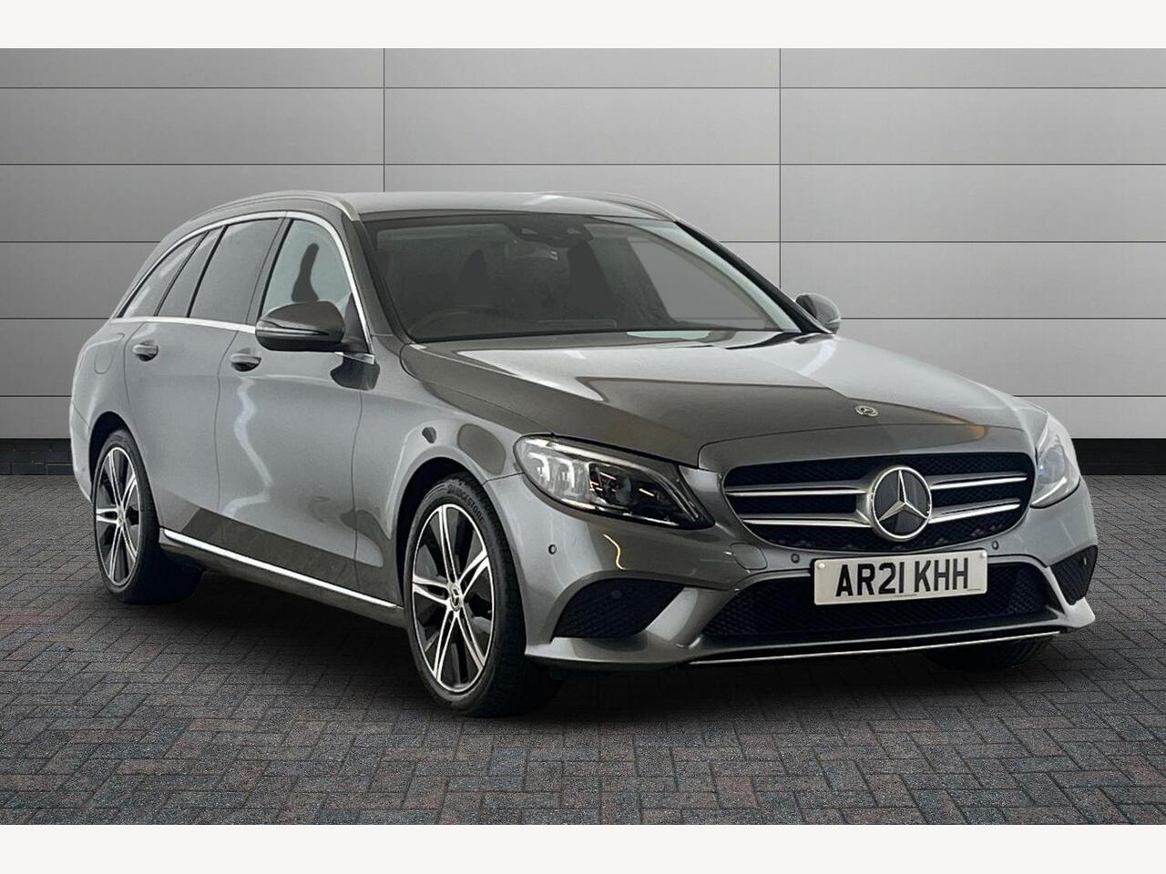 Main listing image - Mercedes-Benz C-Class Estate