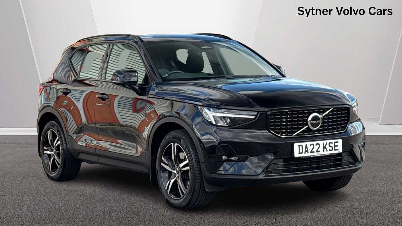 Main listing image - Volvo XC40