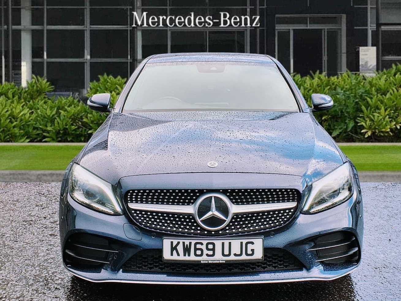 Main listing image - Mercedes-Benz C-Class