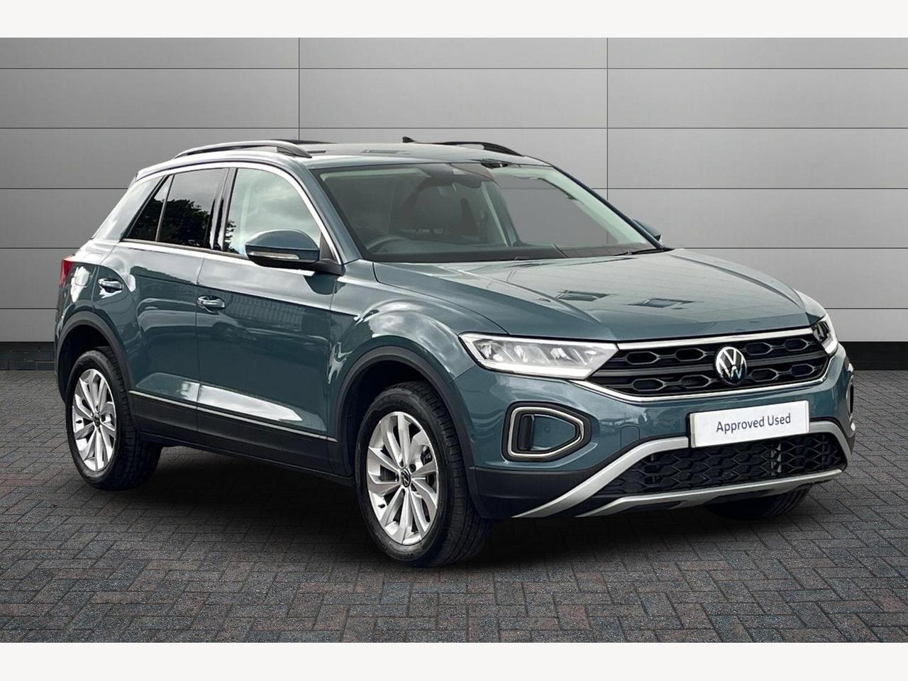 Main listing image - Volkswagen T-Roc