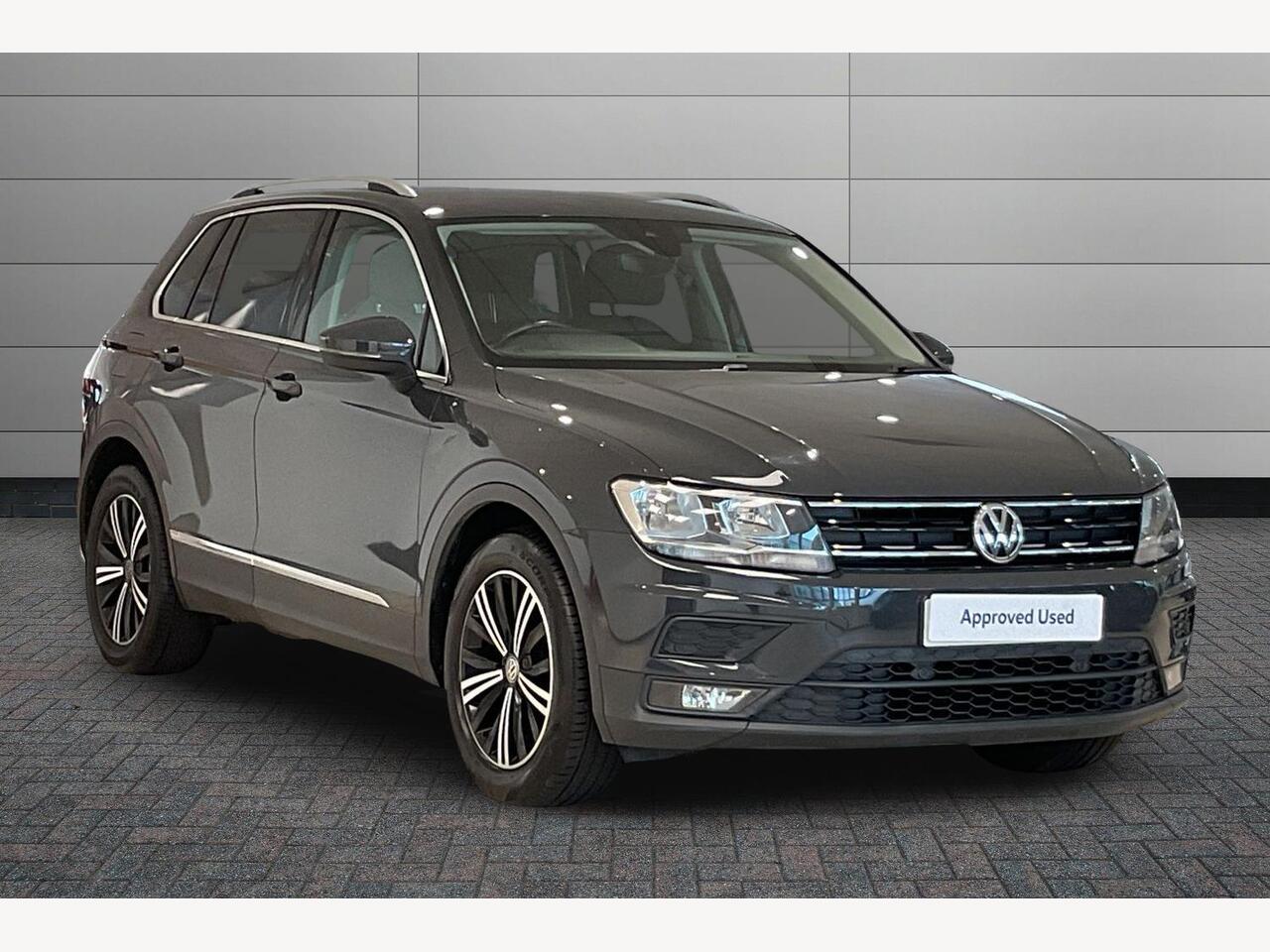 Main listing image - Volkswagen Tiguan