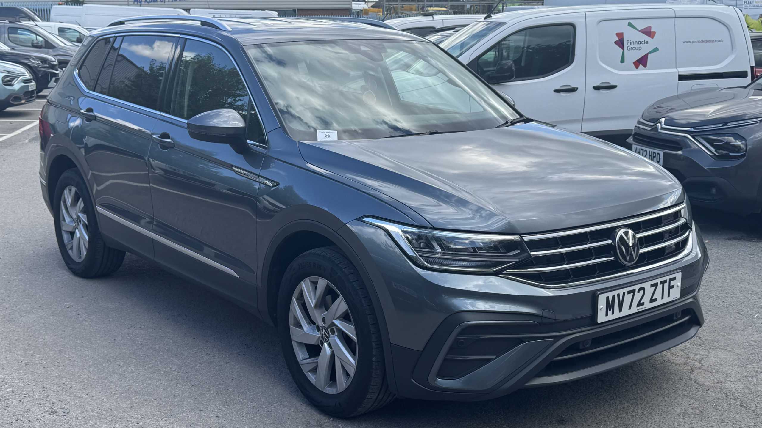 Main listing image - Volkswagen Tiguan Allspace