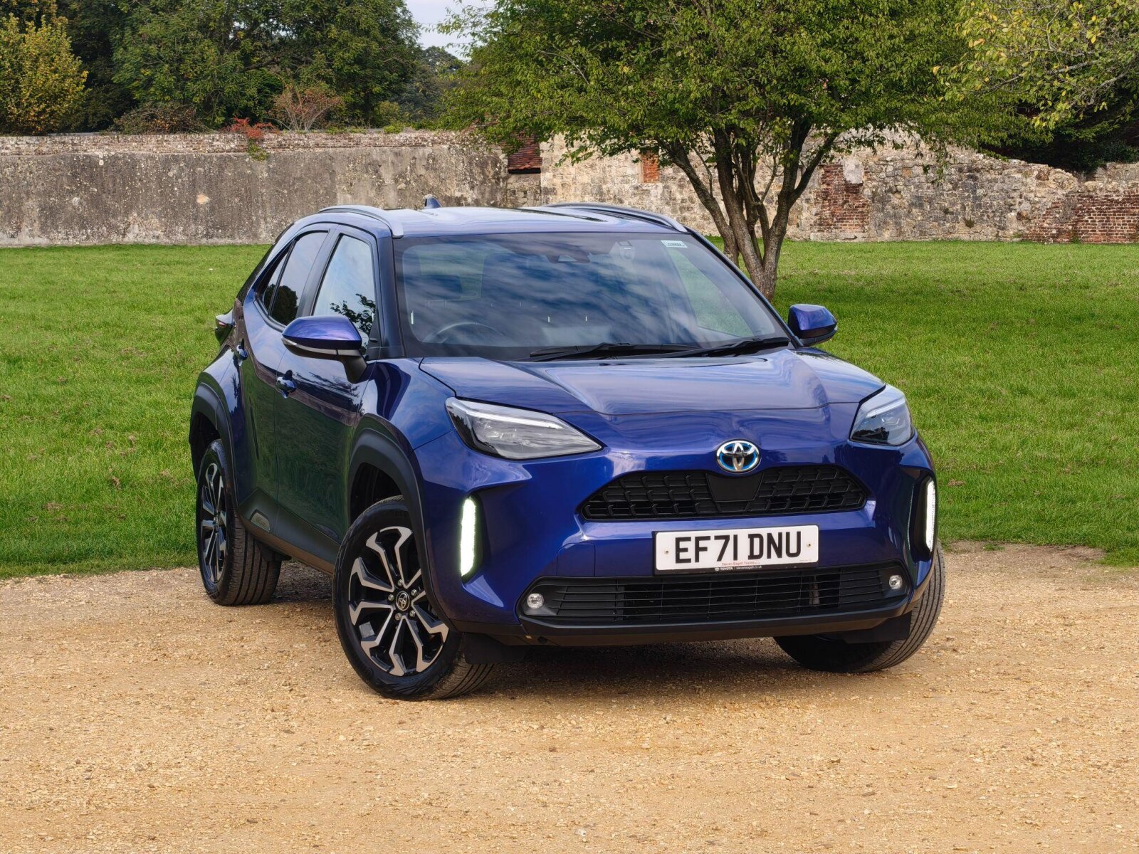 Main listing image - Toyota Yaris Cross