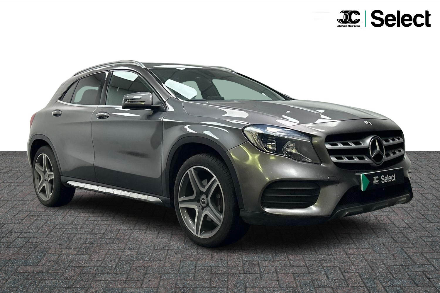 Main listing image - Mercedes-Benz GLA